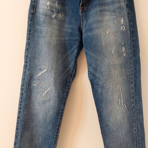 SIZE 6 Universal Thread Jeans - Picture 1 of 8